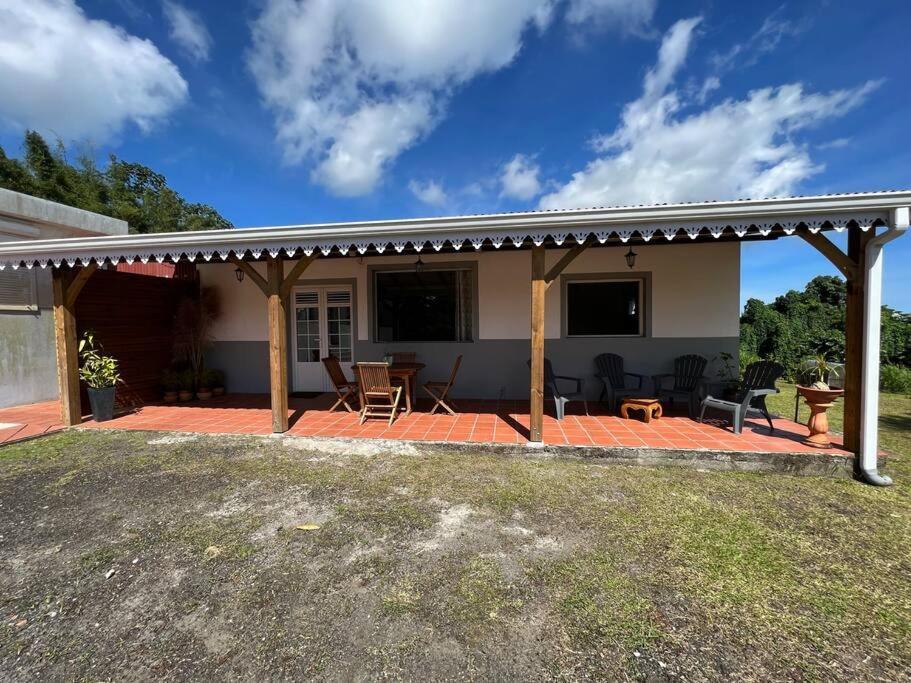 972B-Coin De Verdure Au Pied De La Montagne Pelee Le Morne-Rouge Exterior photo